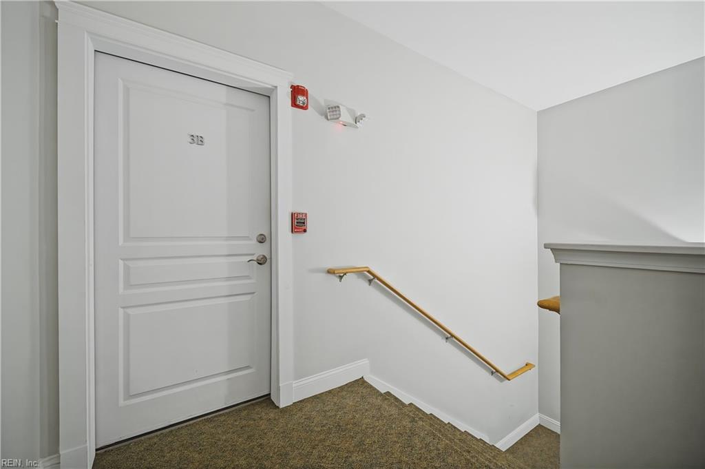 504 E Freemason St Property Photo 5