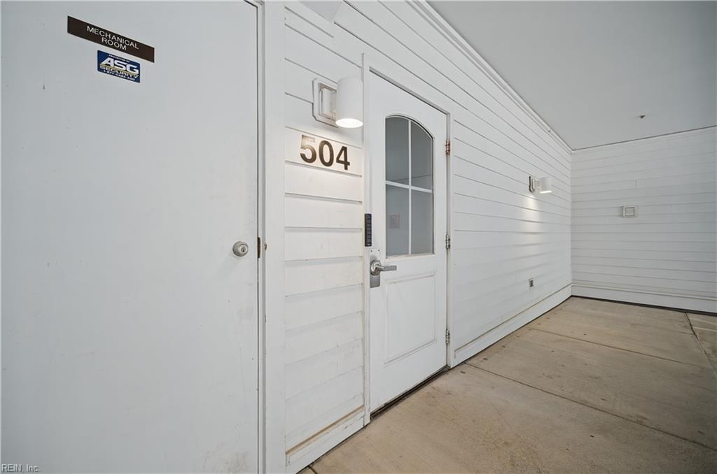 504 E Freemason St Property Photo 26