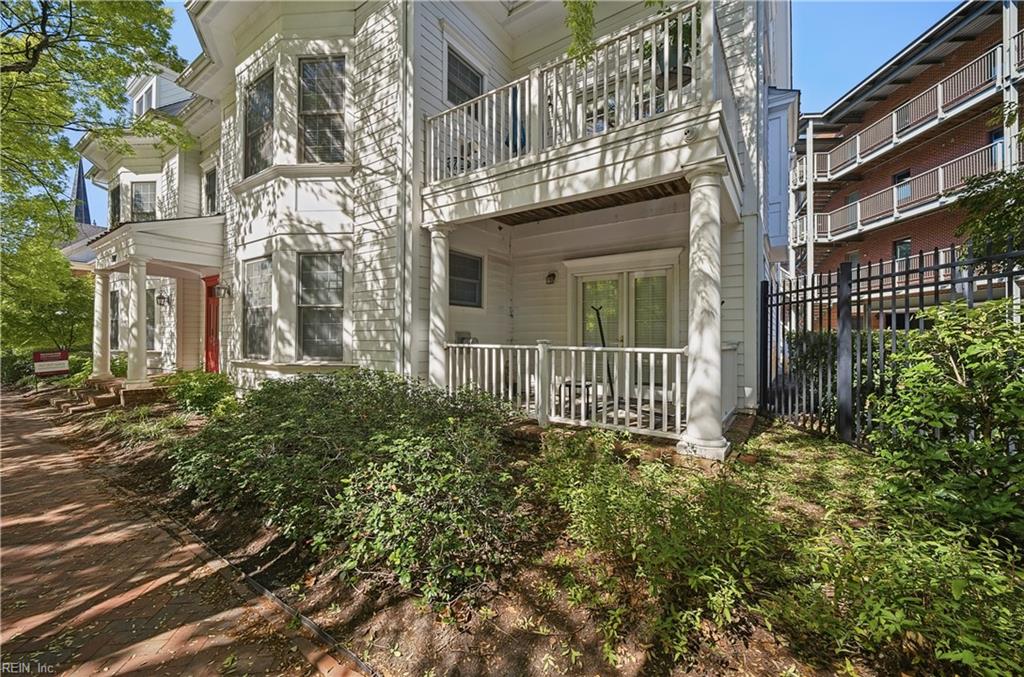 504 E Freemason St Property Photo 31