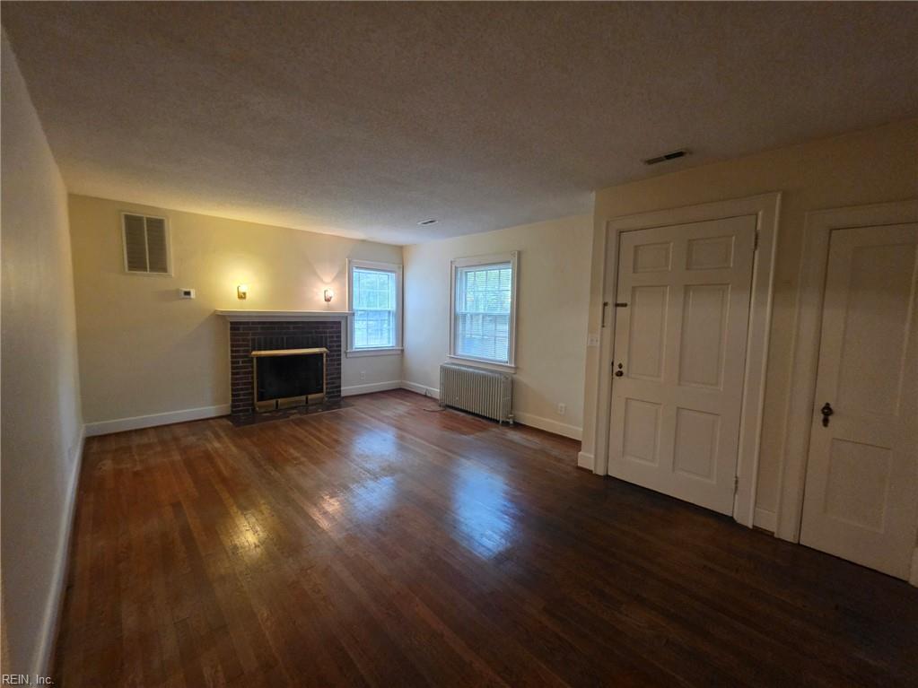 139 Beverly Ave Property Photo 5