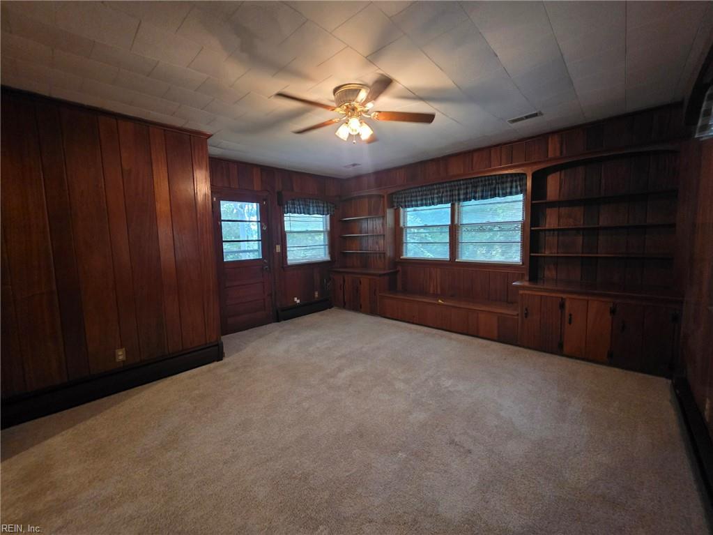 139 Beverly Ave Property Photo 12