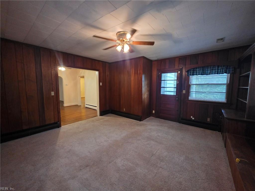 139 Beverly Ave Property Photo 13