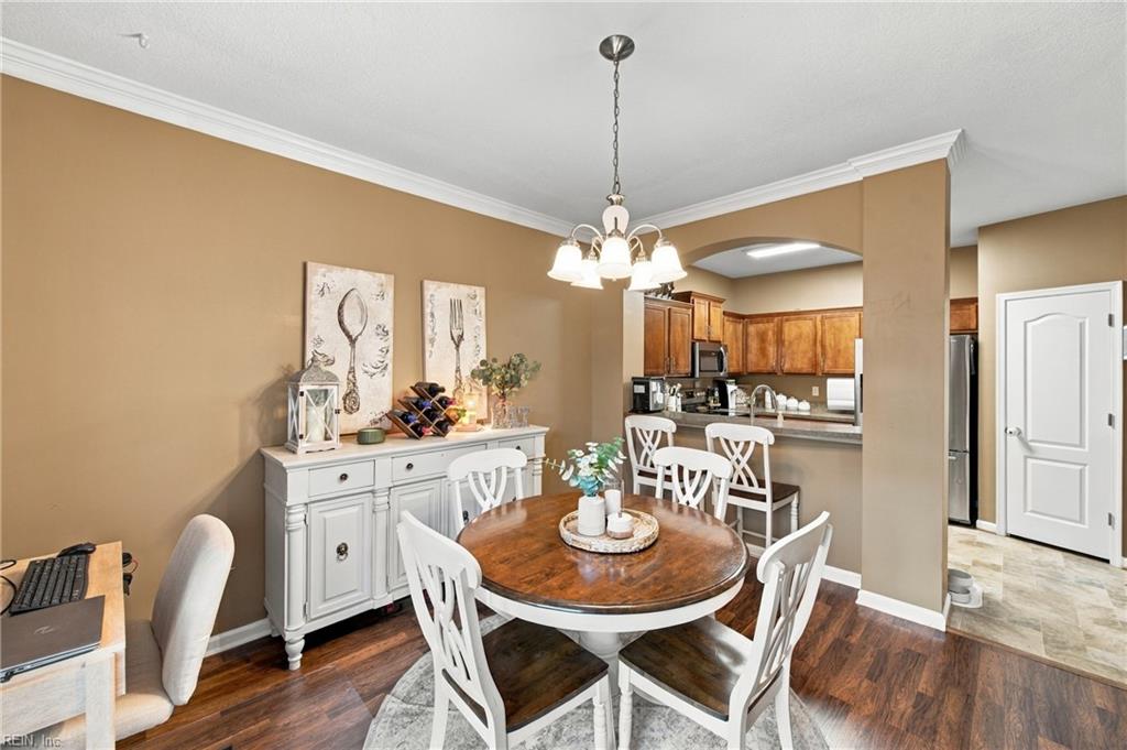 1108 Rivers Arch Property Photo 6
