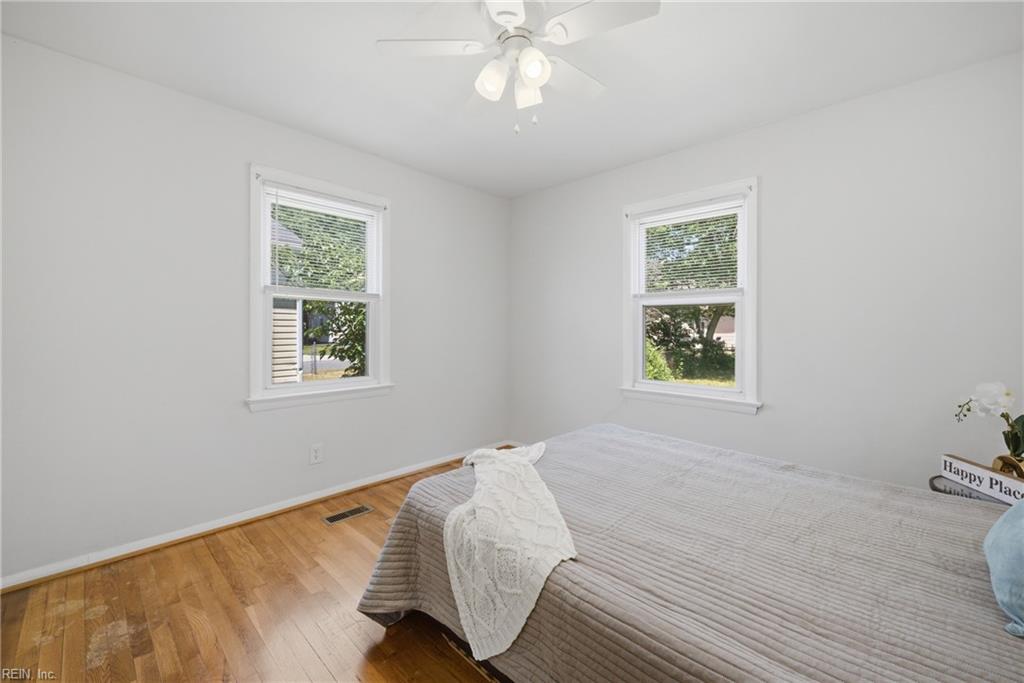 804 Roseclair Street Property Photo 12