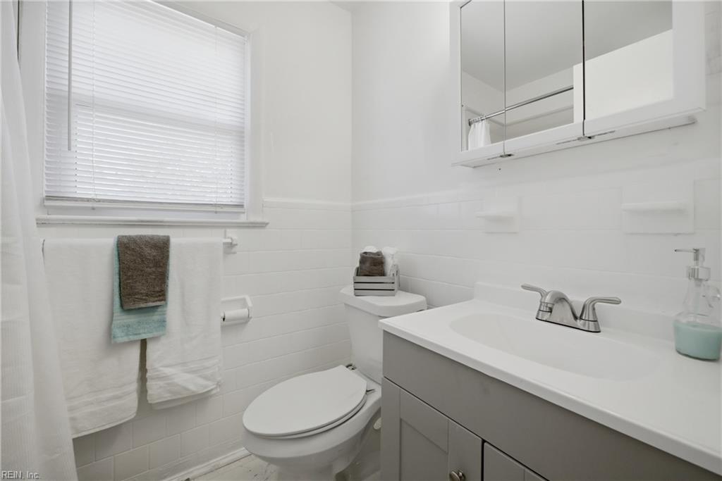 804 Roseclair Street Property Photo 44