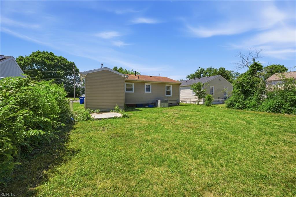 804 Roseclair Street Property Photo 47