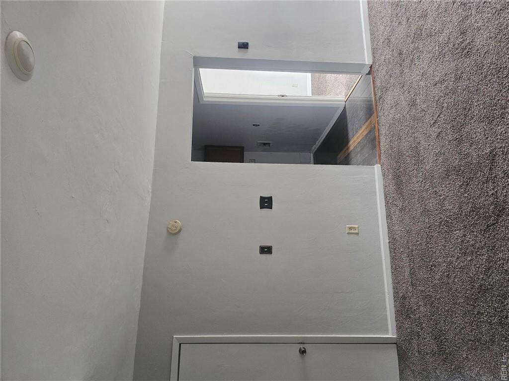 420 Pendleton St Property Photo 6