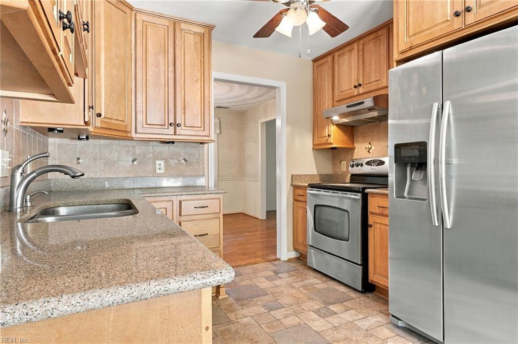 1609 Macroger Ct Property Photo 2