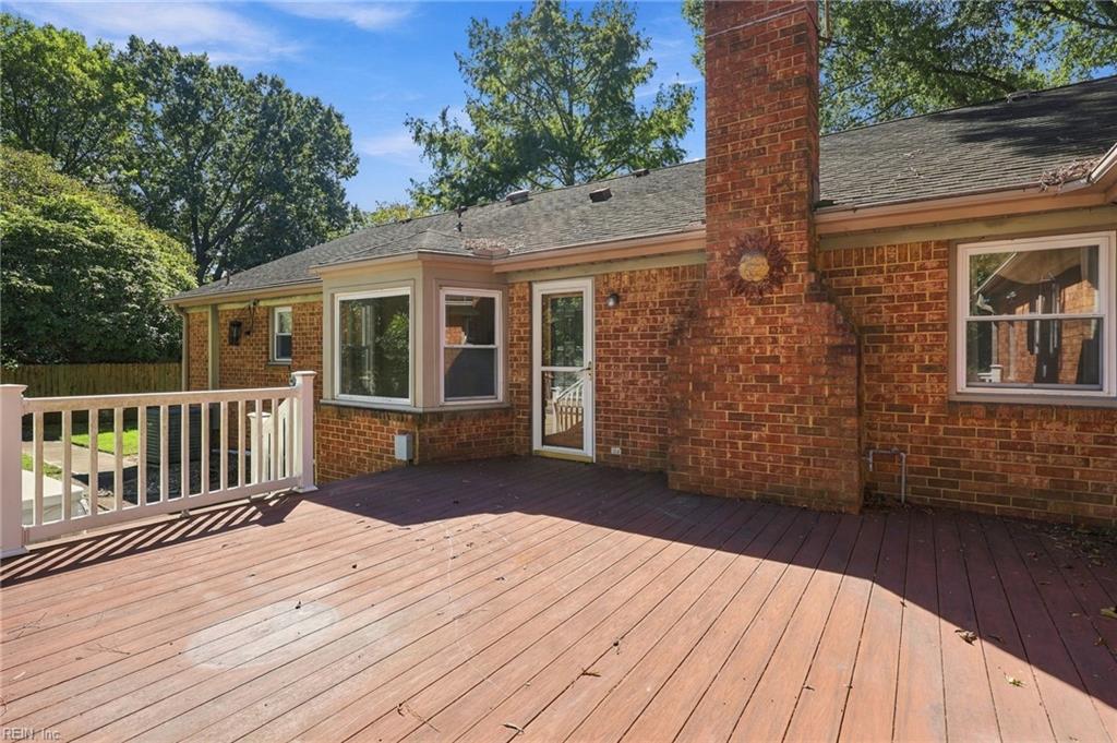 1609 Macroger Ct Property Photo 20