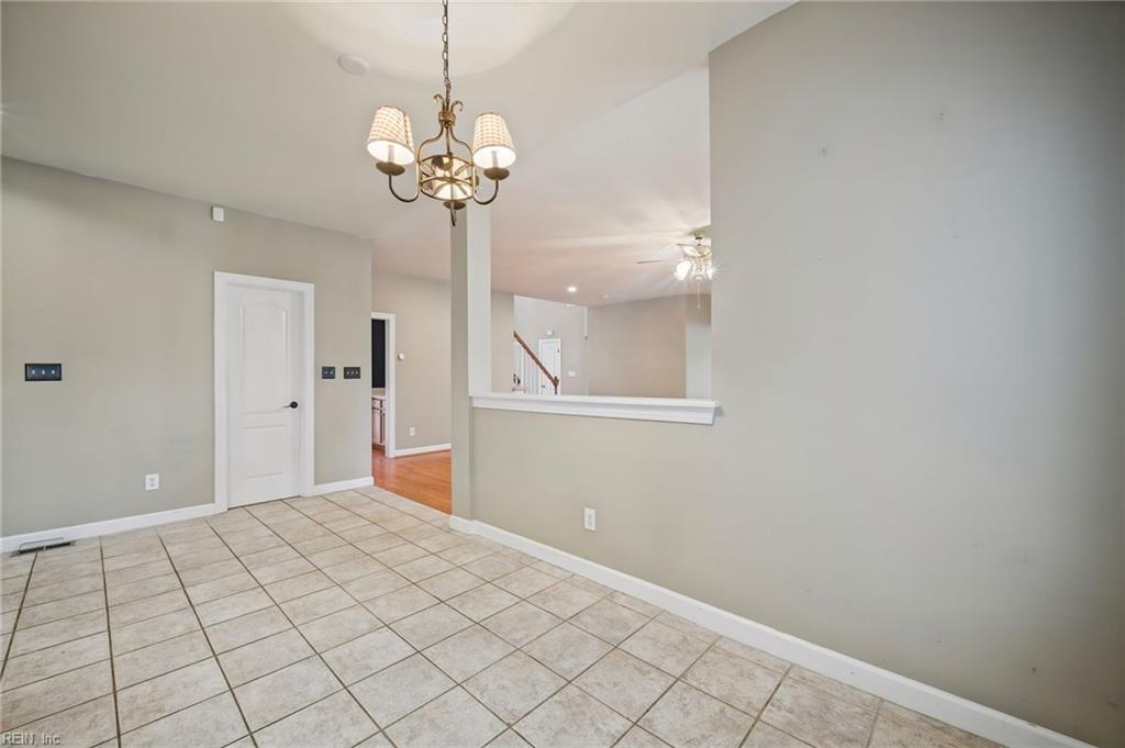 105 Meredith Way Property Photo 12