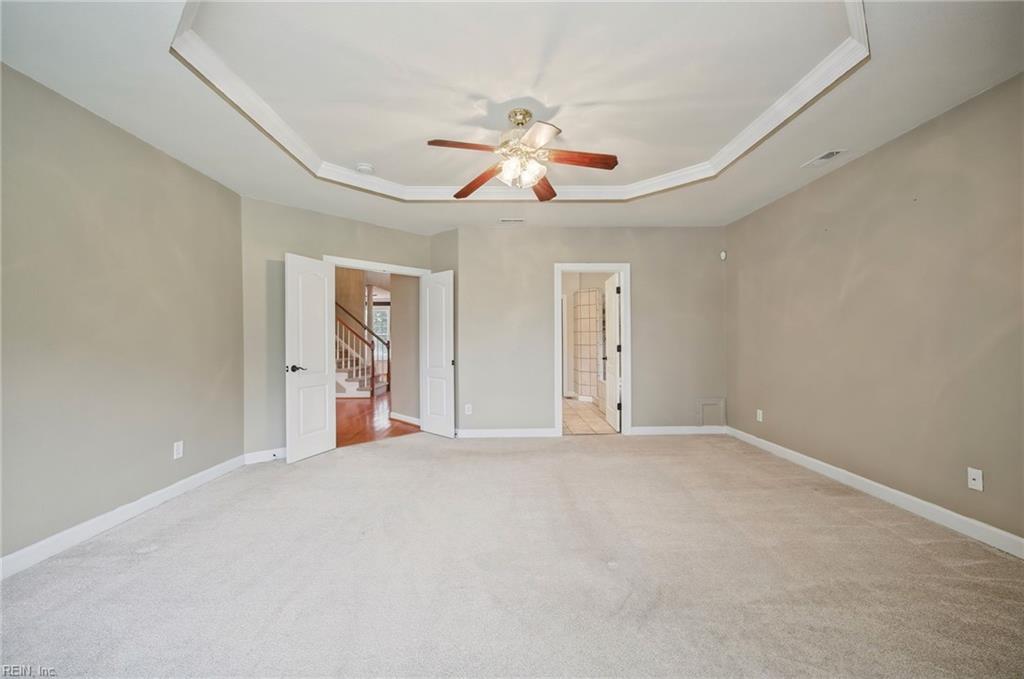 105 Meredith Way Property Photo 21