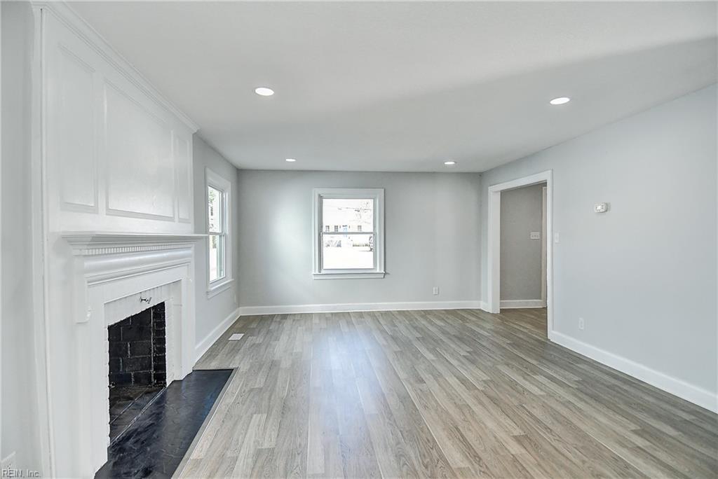 1129 Little Bay Ave Property Photo 17
