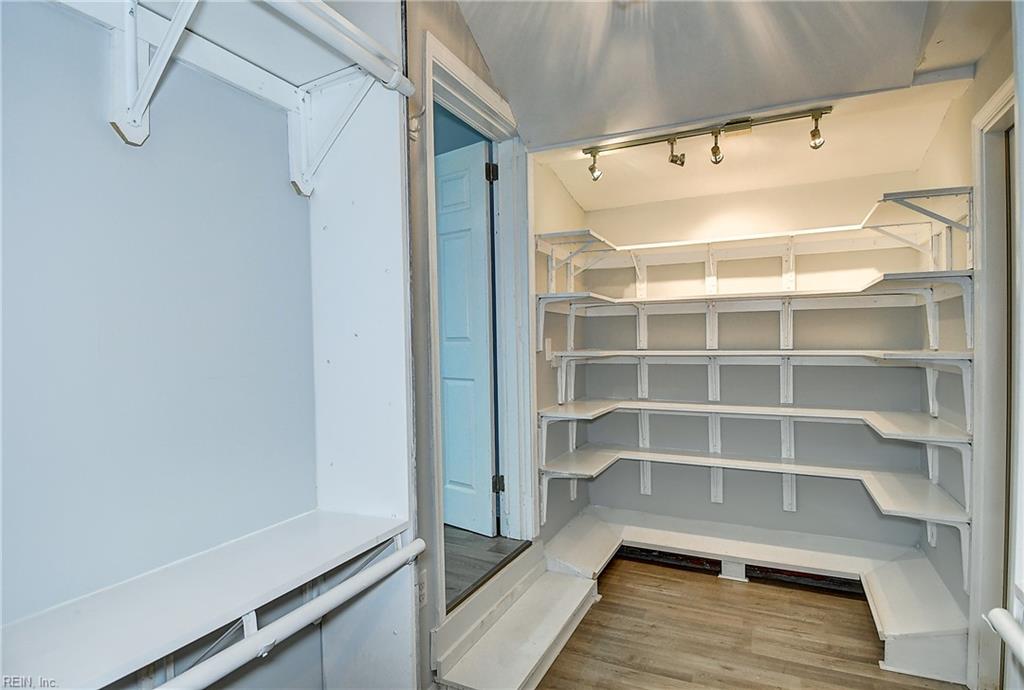 1129 Little Bay Ave Property Photo 28