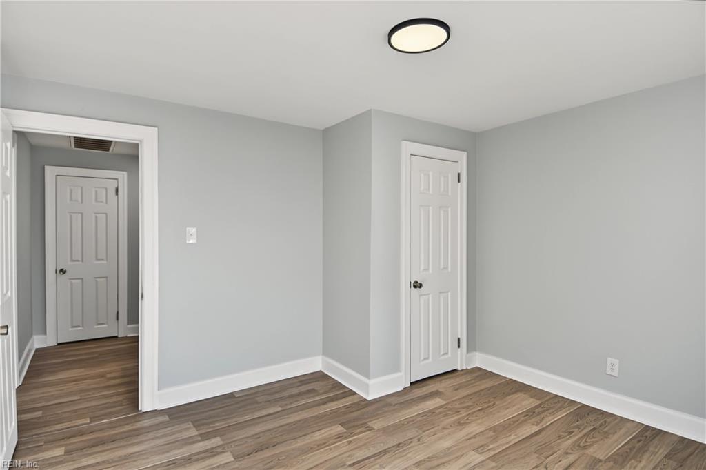 1129 Little Bay Ave Property Photo 36