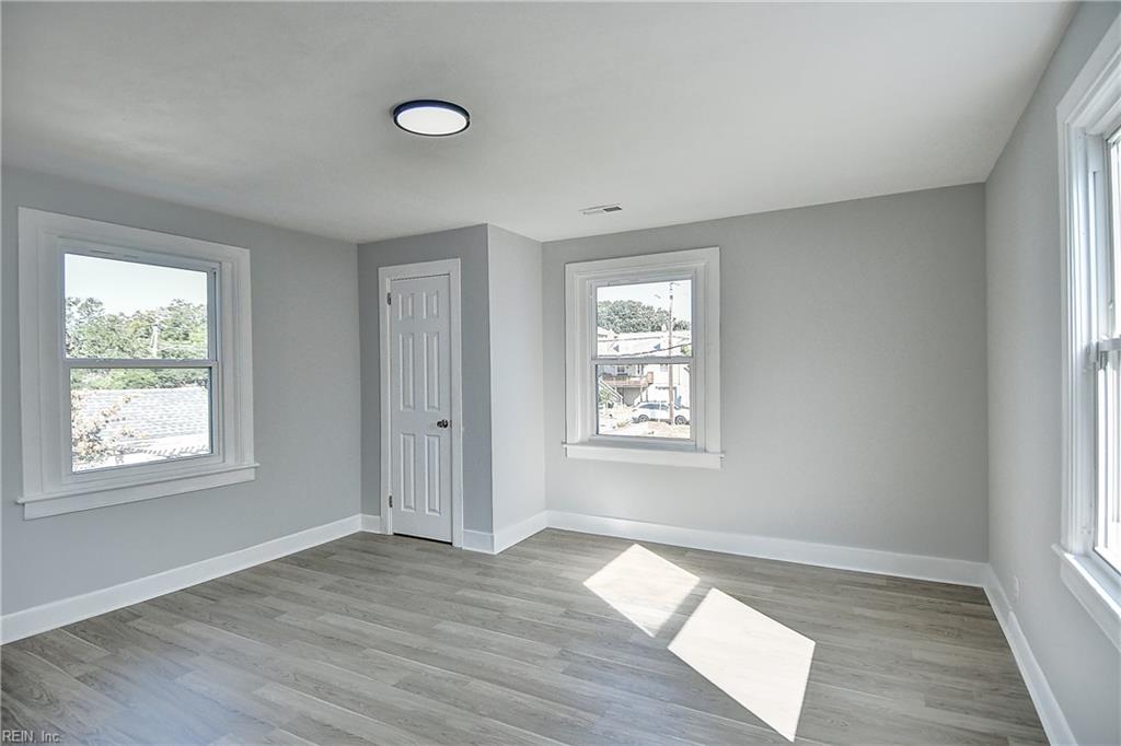 1129 Little Bay Ave Property Photo 37