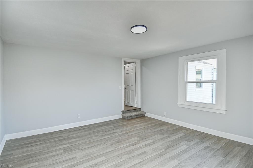1129 Little Bay Ave Property Photo 38