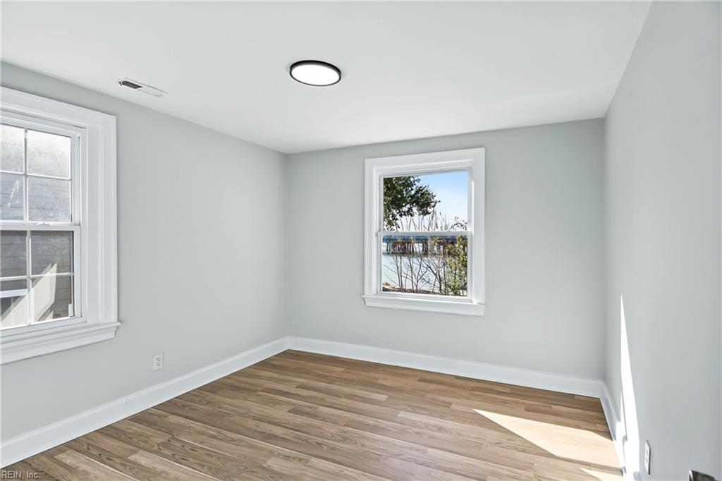 1129 Little Bay Ave Property Photo 41