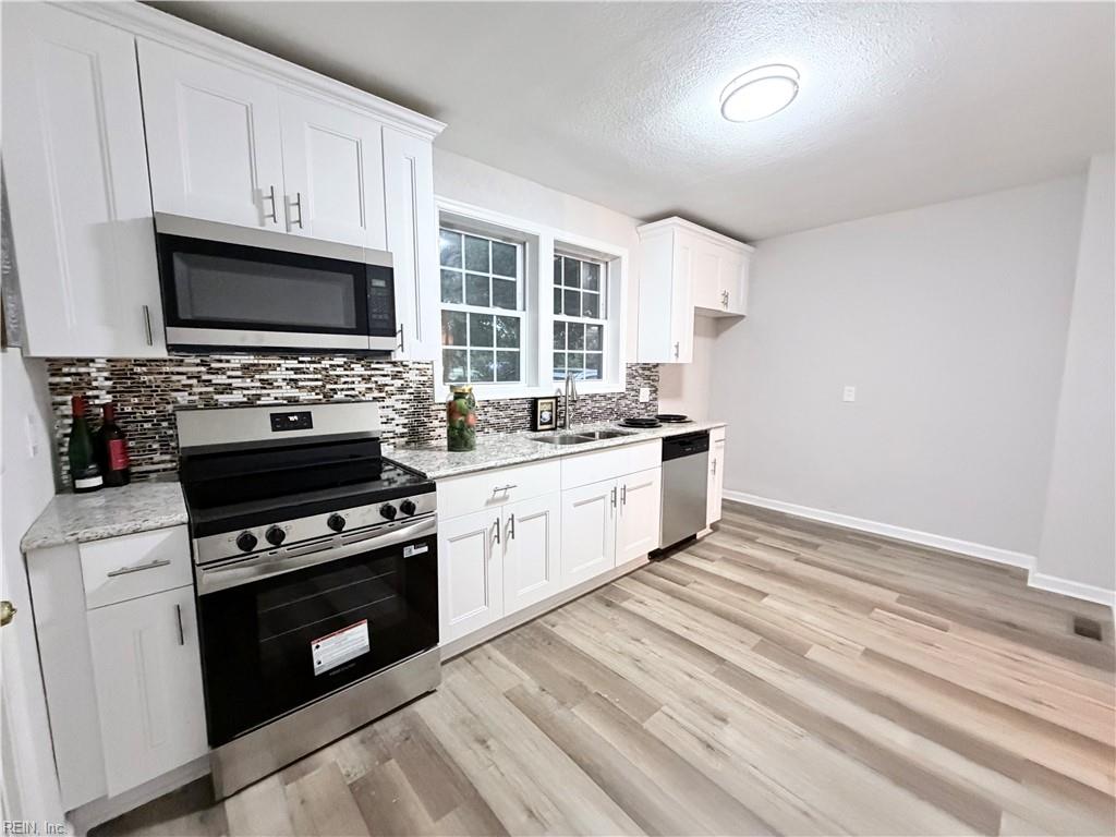 8022 Chesapeake Blvd Property Photo 8