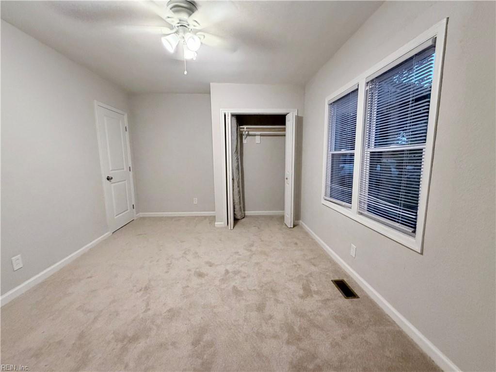 8022 Chesapeake Blvd Property Photo 15