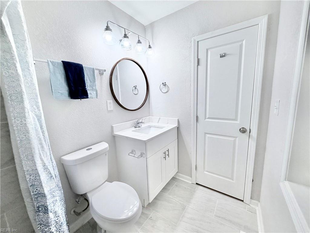 8022 Chesapeake Blvd Property Photo 16