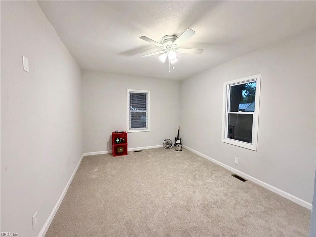 8022 Chesapeake Blvd Property Photo 19