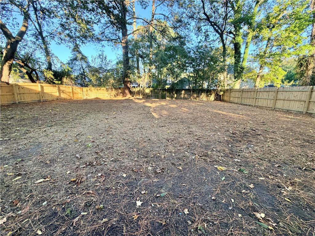 8022 Chesapeake Blvd Property Photo 35