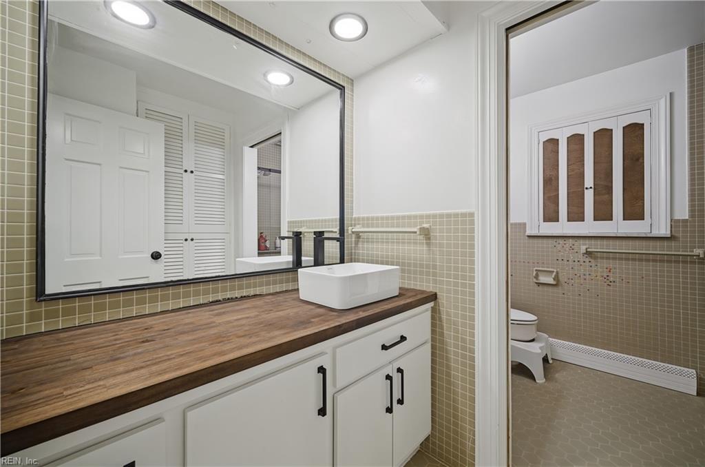 6820 Woodridge Dr Property Photo 20