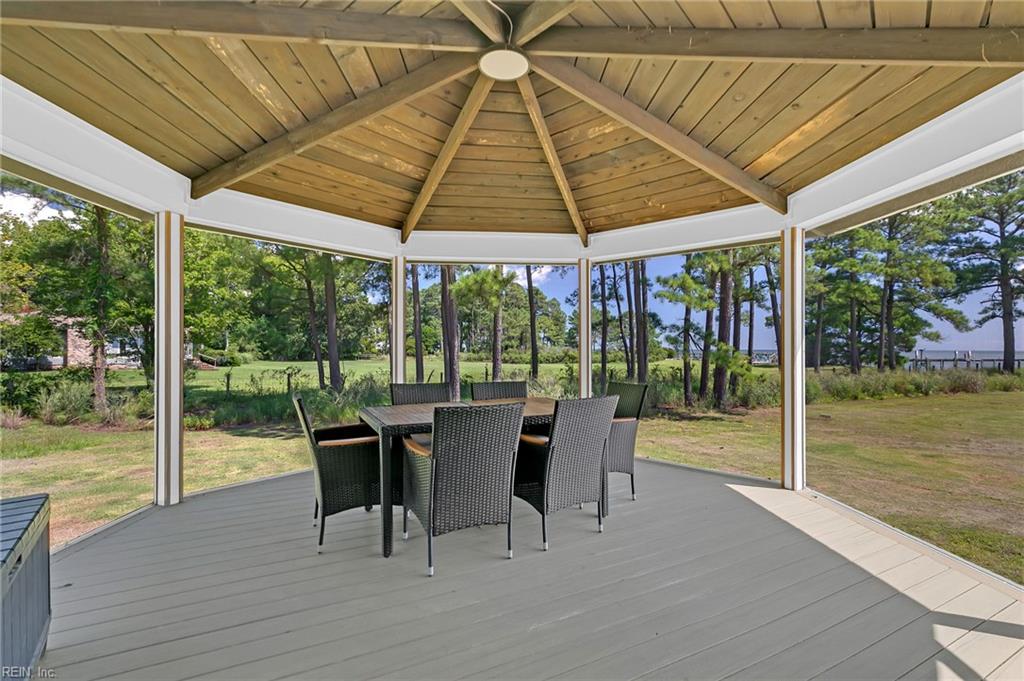 687 Clark Point Dr Property Photo 34