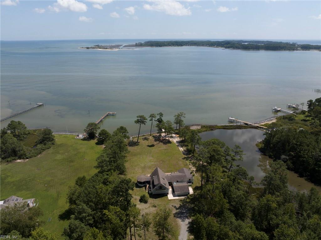 687 Clark Point Dr Property Photo 40