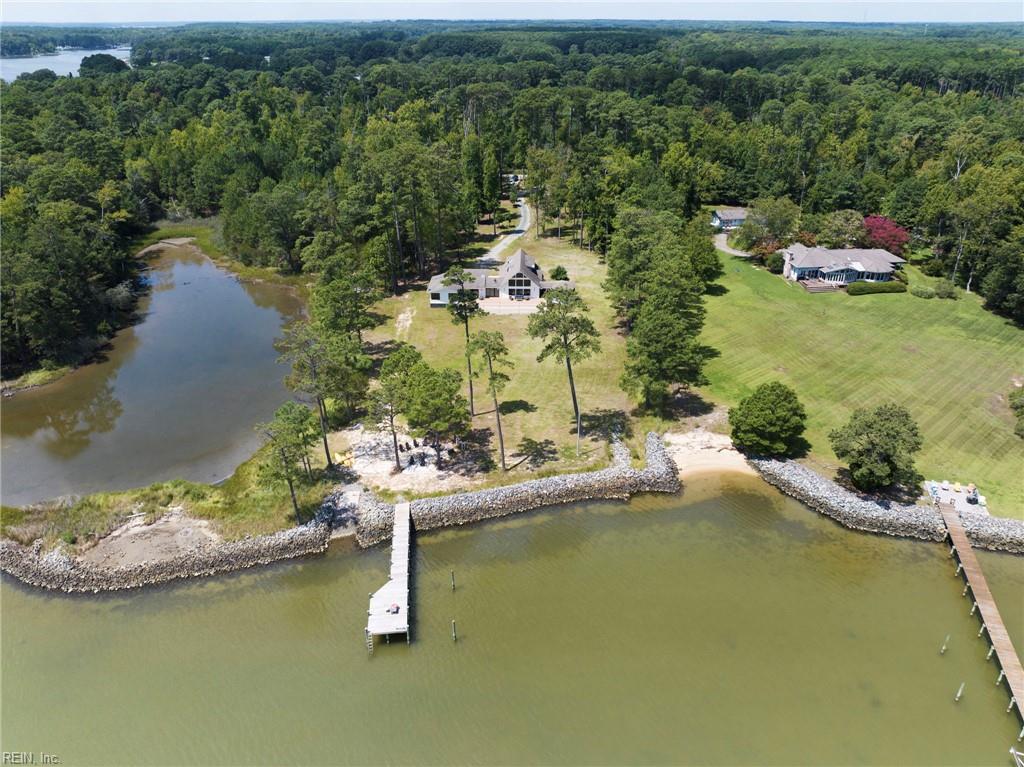 687 Clark Point Dr Property Photo 44