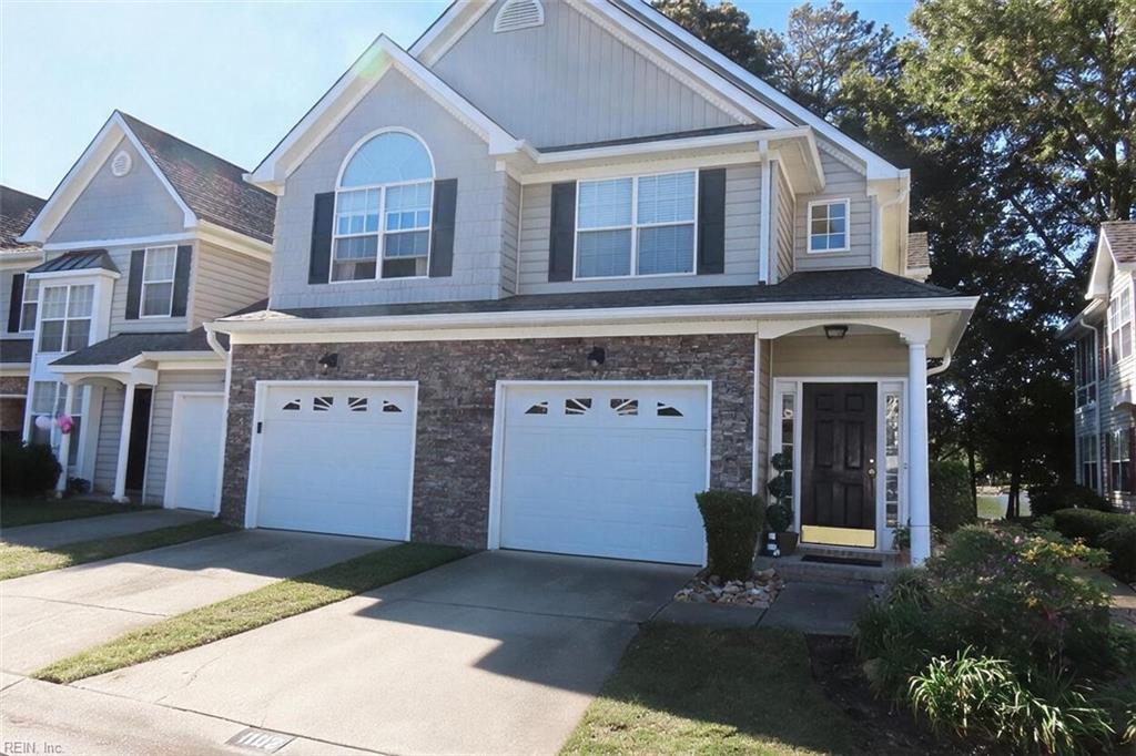 1102 Sawgrass Ln N Property Photo 6