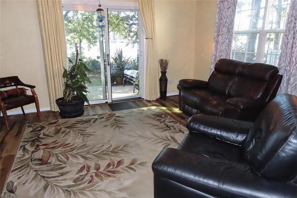 1101 Sawgrass Ln Property Photo 10