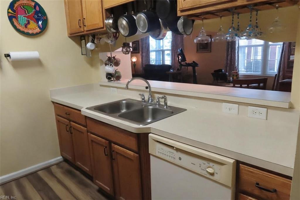 1101 Sawgrass Ln Property Photo 12