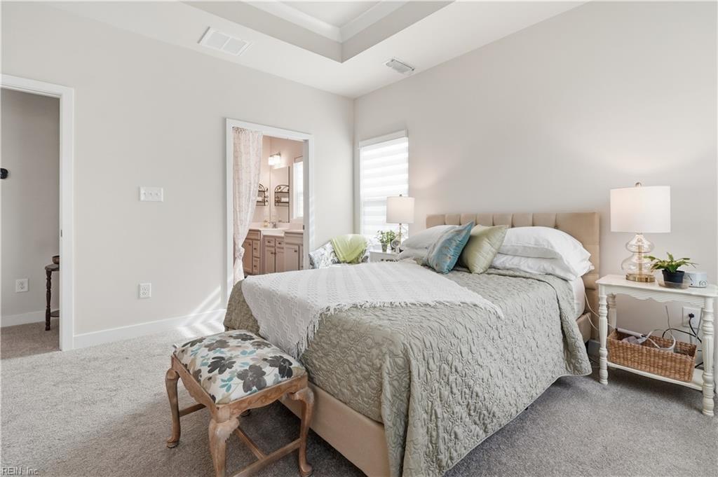1047 Breakwater Trl Property Photo 18