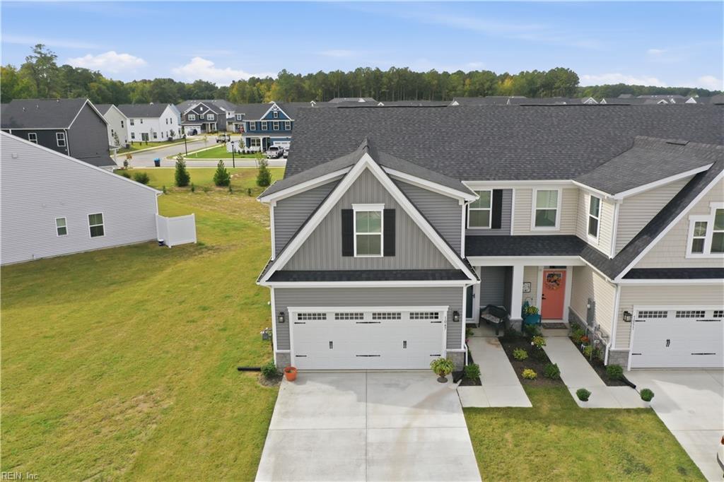 1047 Breakwater Trl Property Photo 33