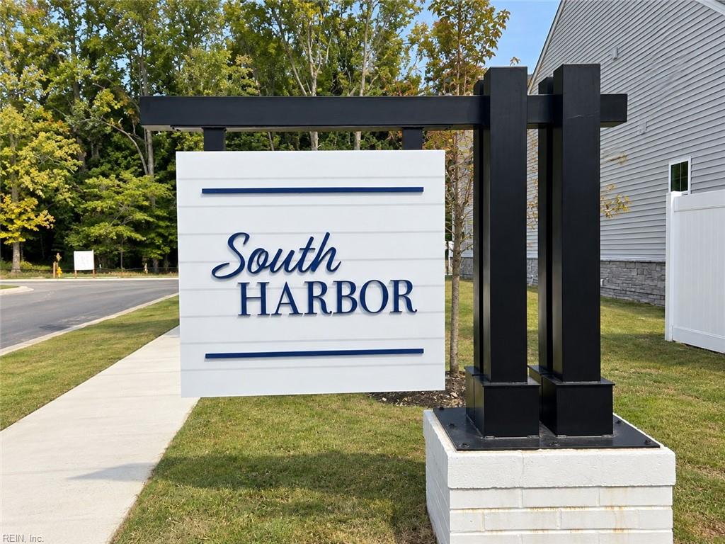 1047 Breakwater Trl Property Photo 40
