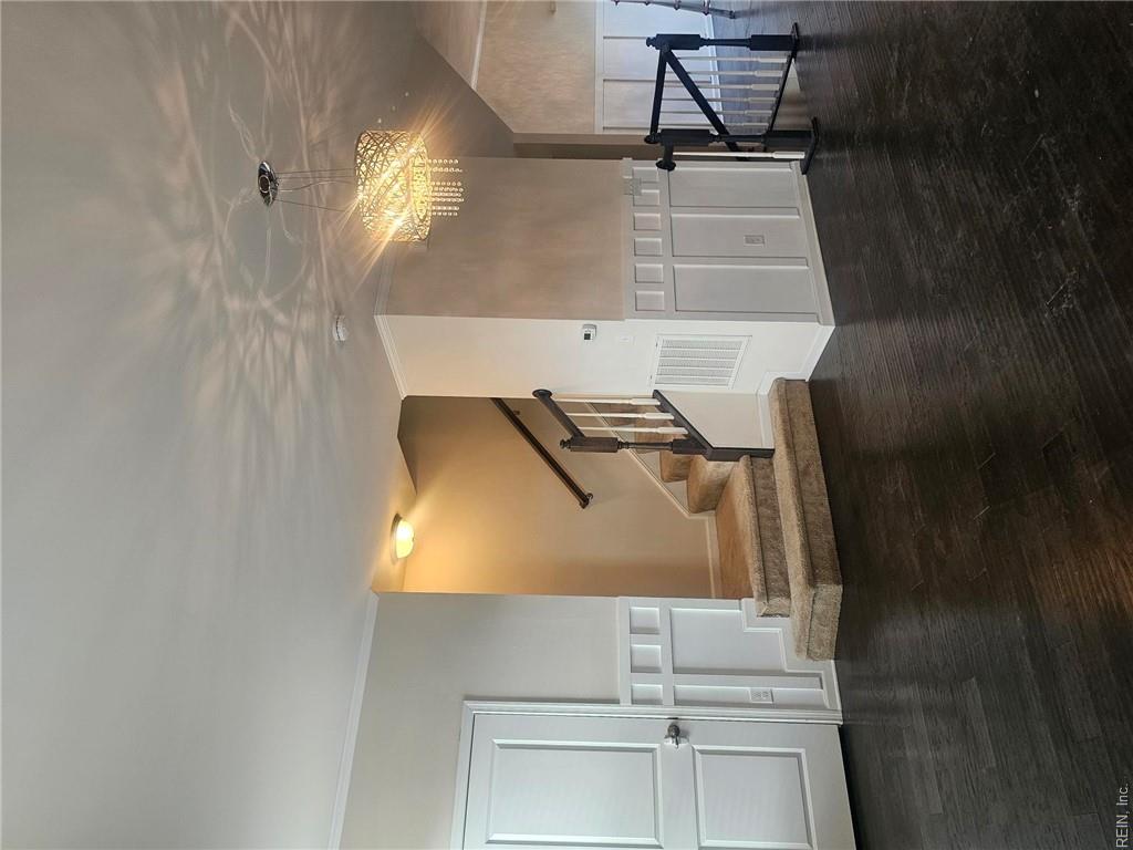 707 Arbuckle St Property Photo 12