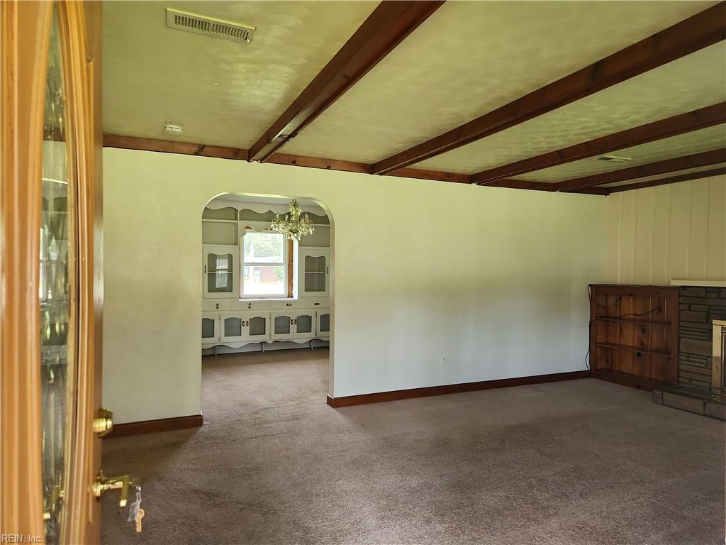 412 Hartsdale Rd Property Photo 4