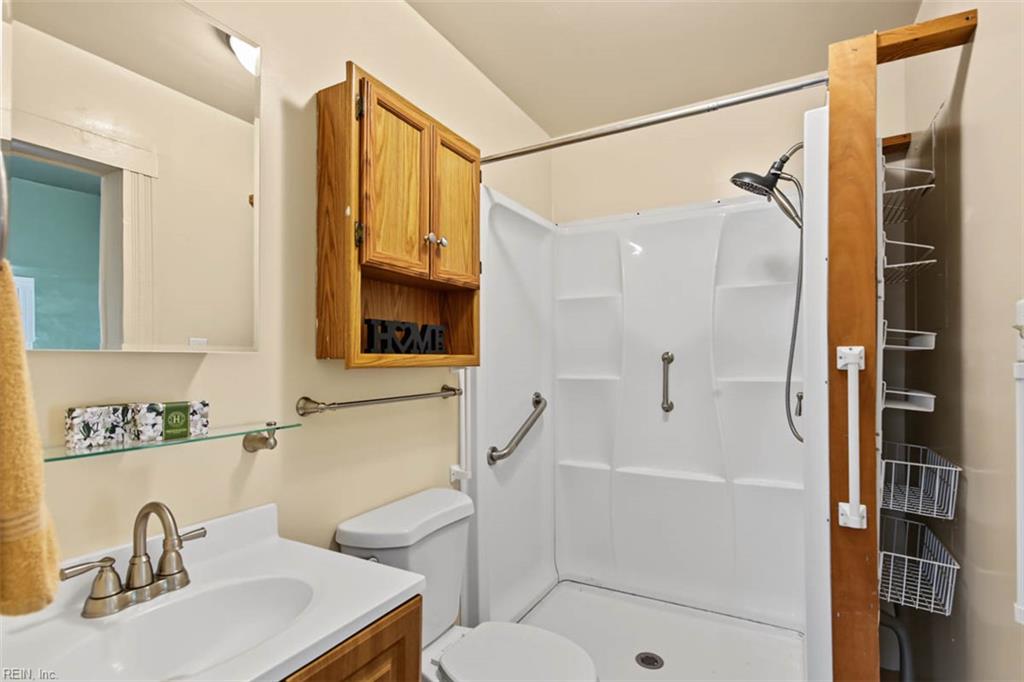 432 W Main St Property Photo 22