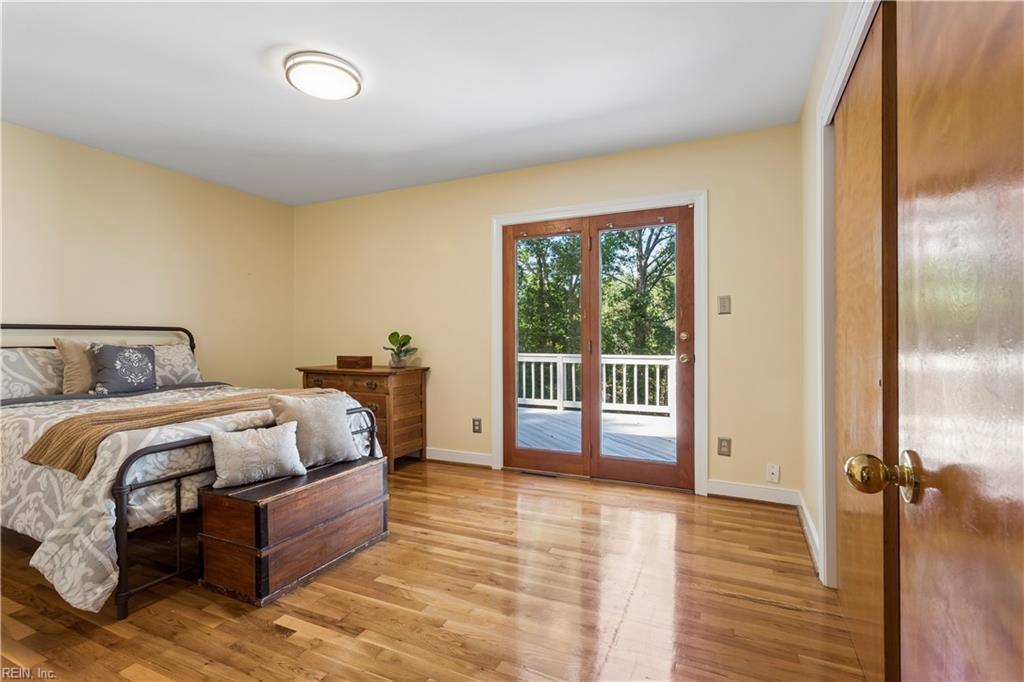 11 Royall Pl Property Photo 18