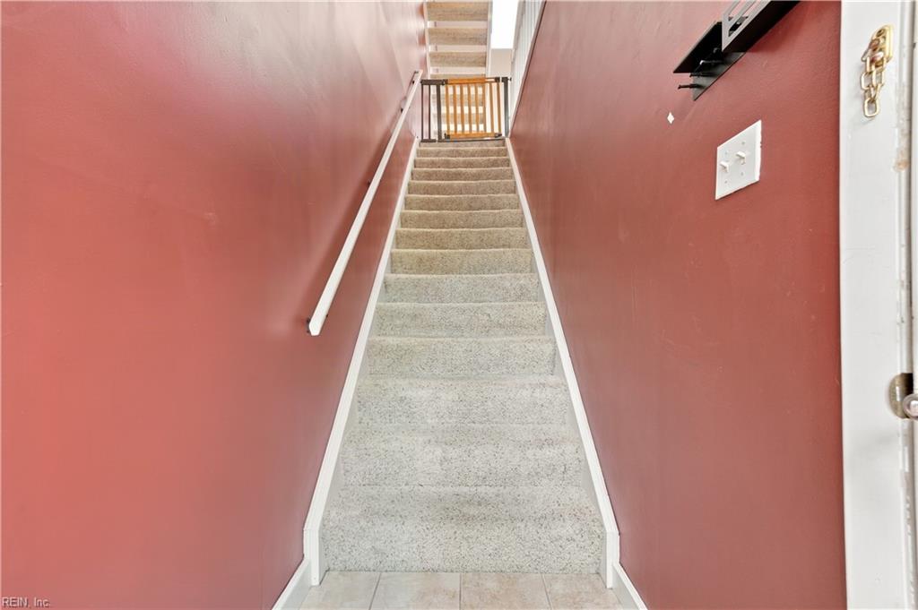 1725 Grand Bay Dr Property Photo 3