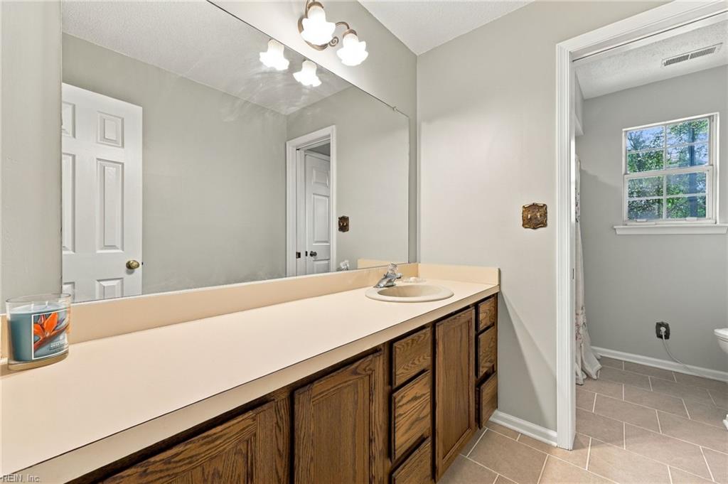 9 Sea Cove Ct Property Photo 36