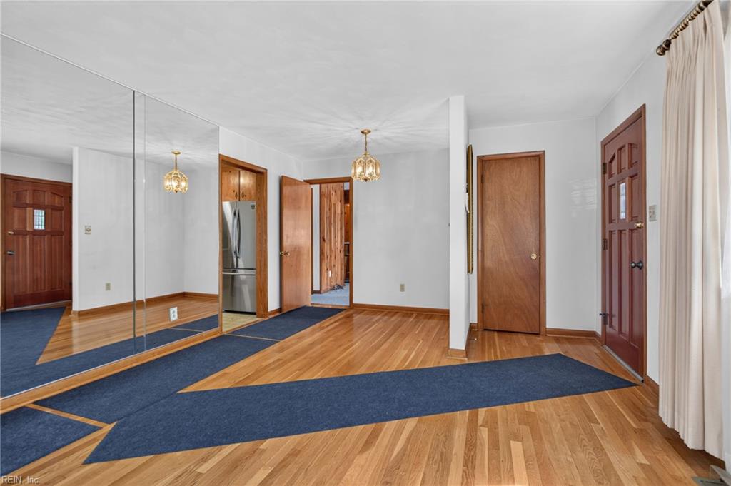 2009 Bay Ave Property Photo 14