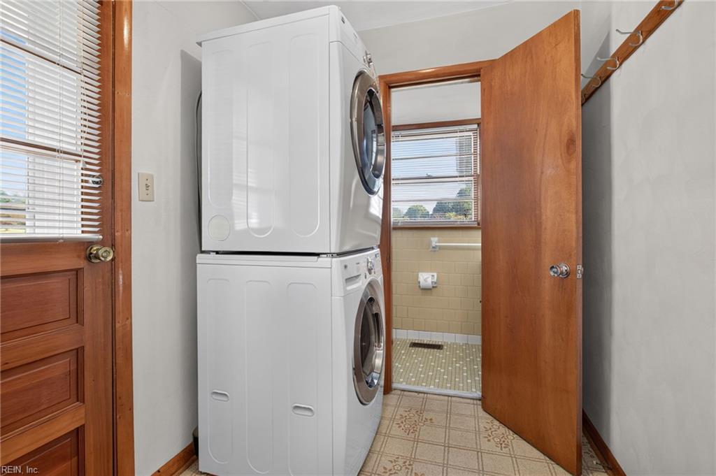2009 Bay Ave Property Photo 21