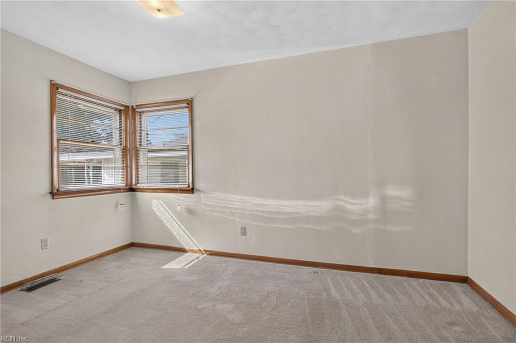 2009 Bay Ave Property Photo 29