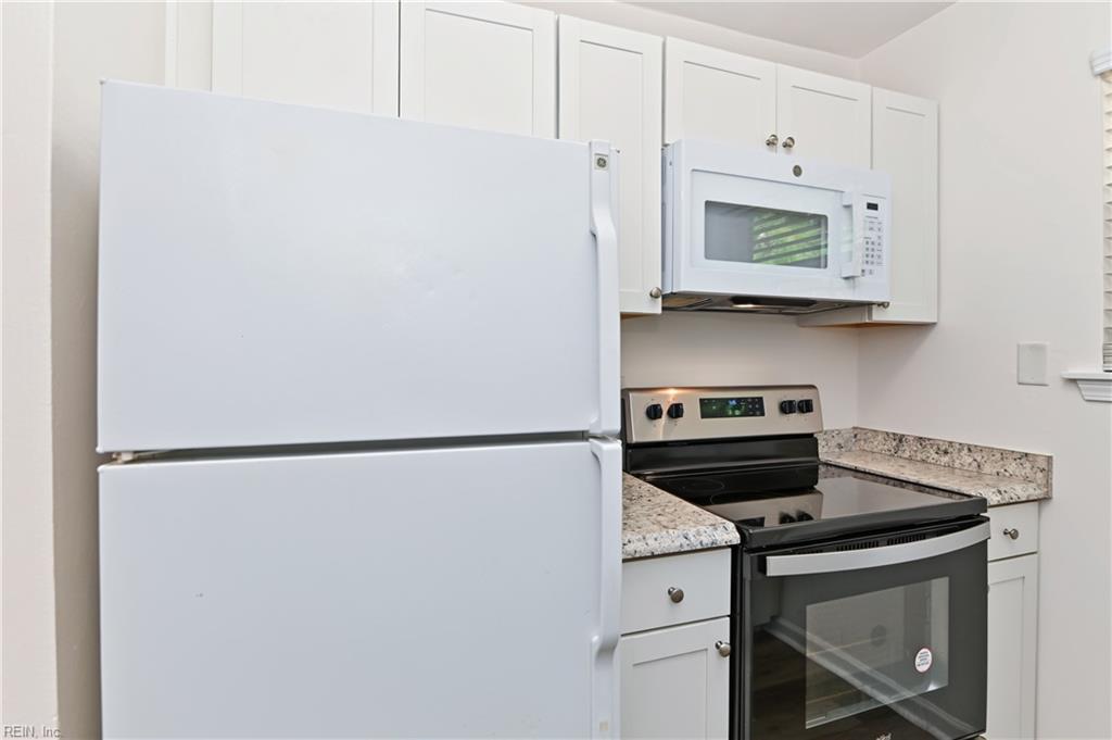 812 Spencer Ct Property Photo 7