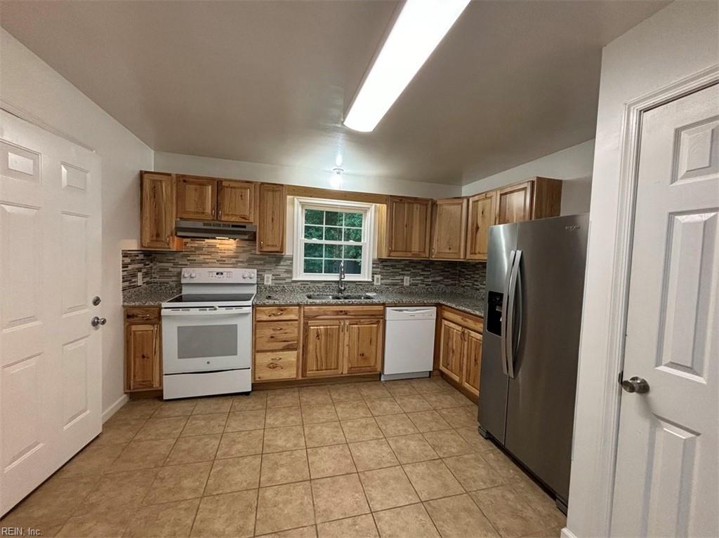 163 Alva Cir Property Photo 15