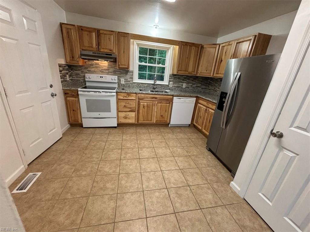 163 Alva Cir Property Photo 29