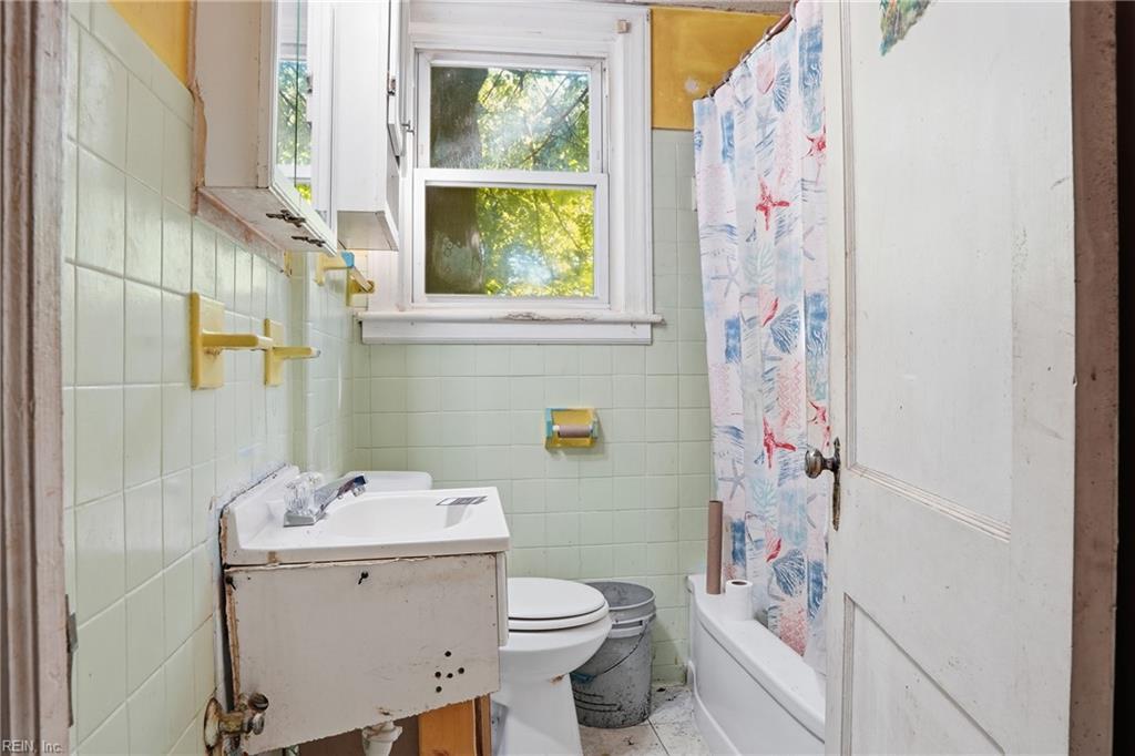 3442 Herbert St Property Photo 6