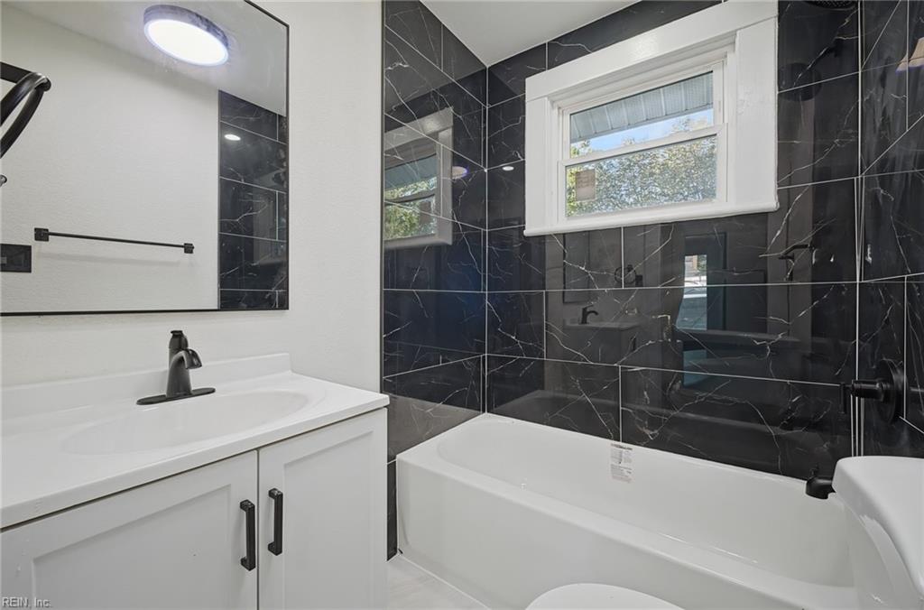 159 Columbia Ave Property Photo 36